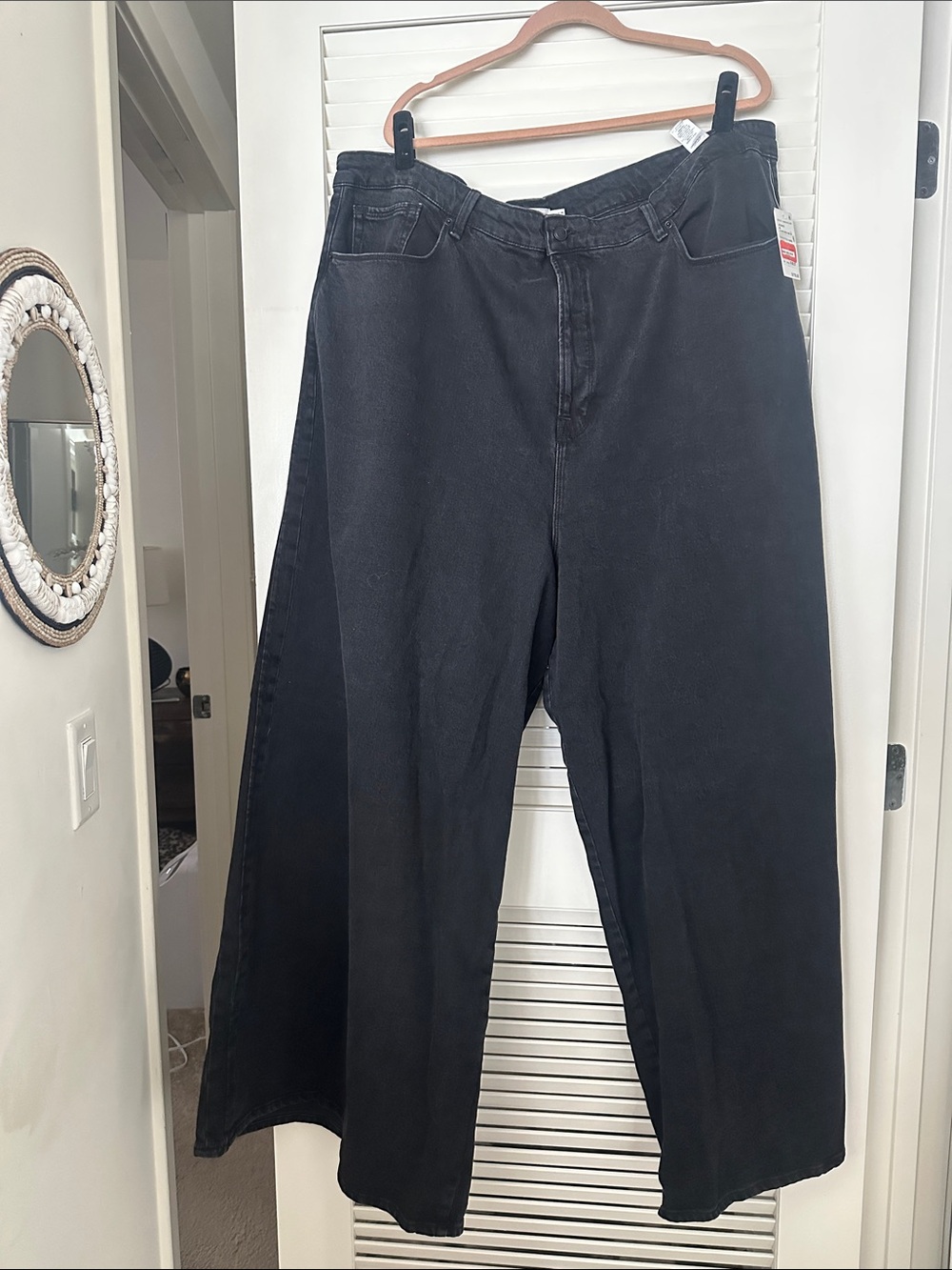 Good American Black Relaxed Wide-Leg